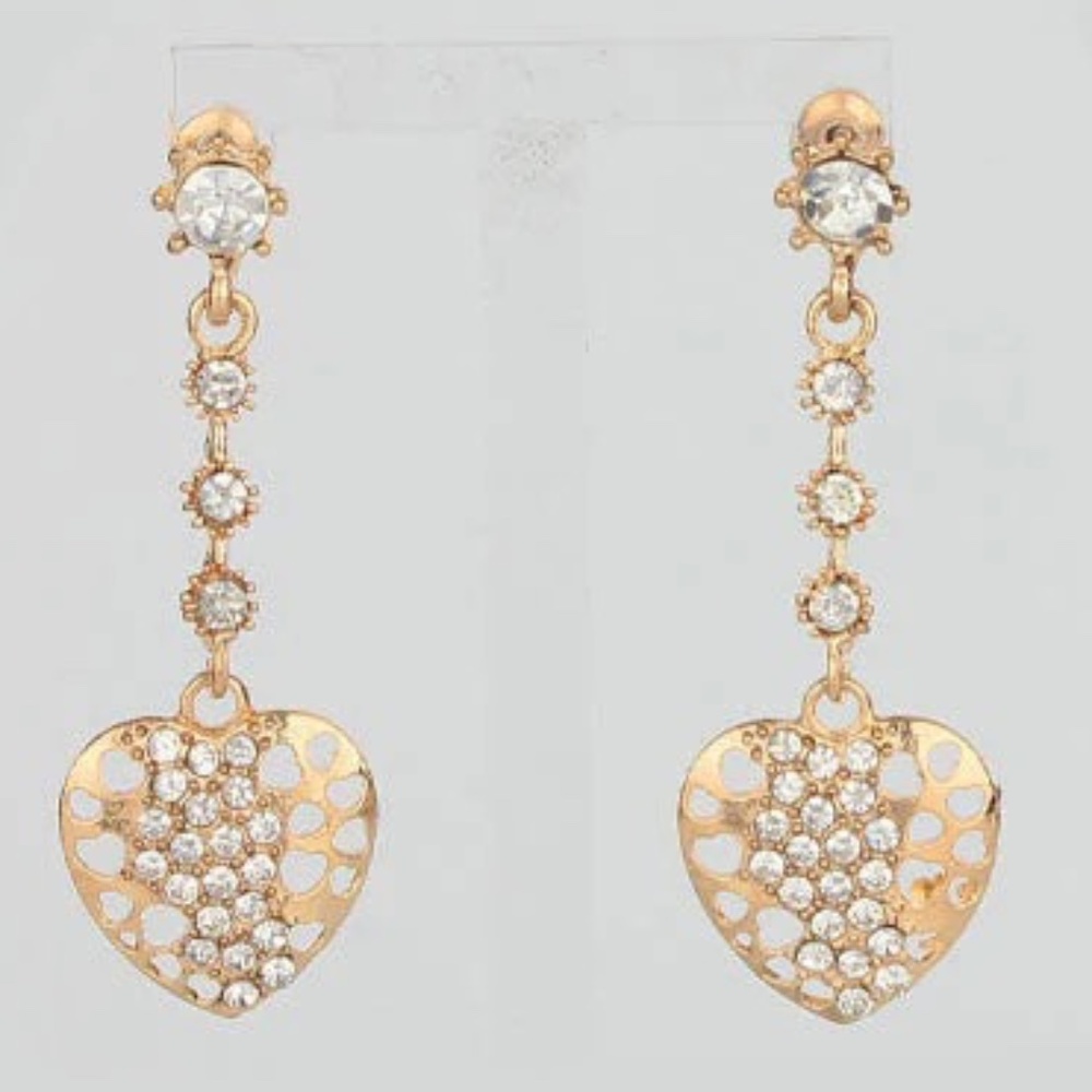 🏷️ Gold Tone Heart Dangle Earrings